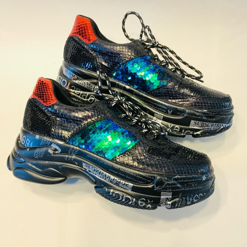 Camssoo women’s black shoes with color changing sequins. Size 6 1/2 (EU size 37)